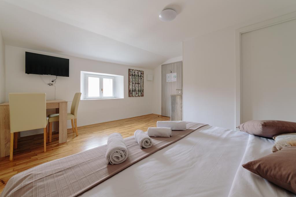 Piranika Hotel Eksteriør billede